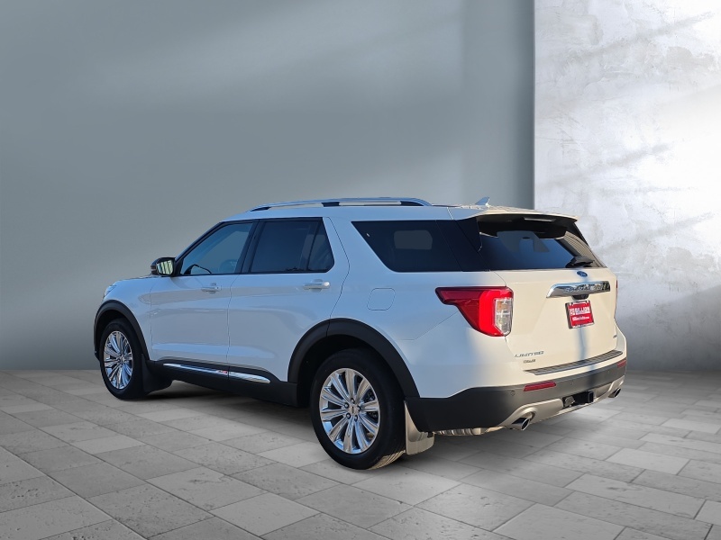 2022 Ford Explorer