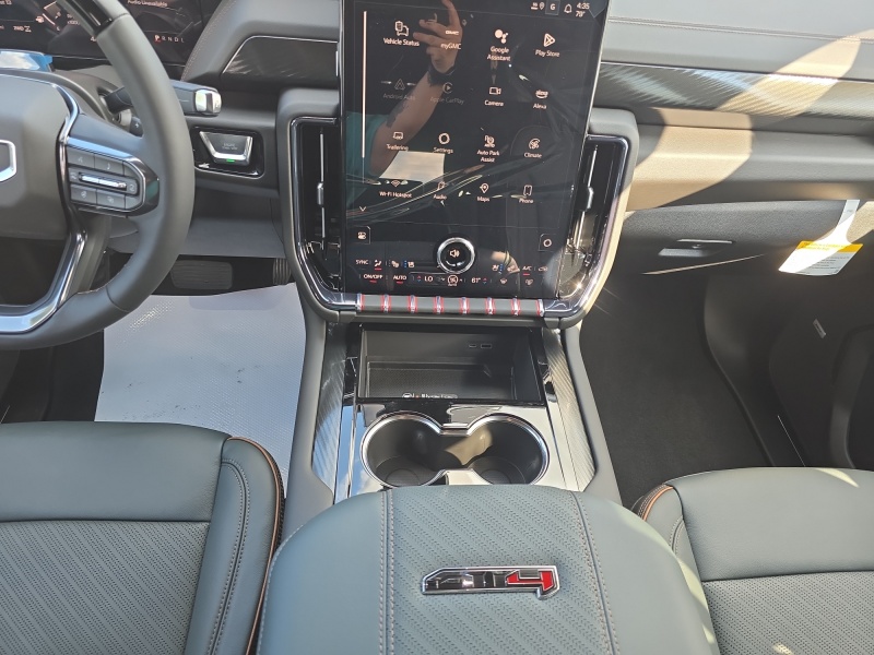 2025 GMC Yukon