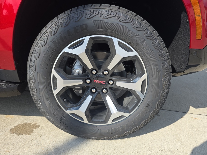 2025 GMC Yukon