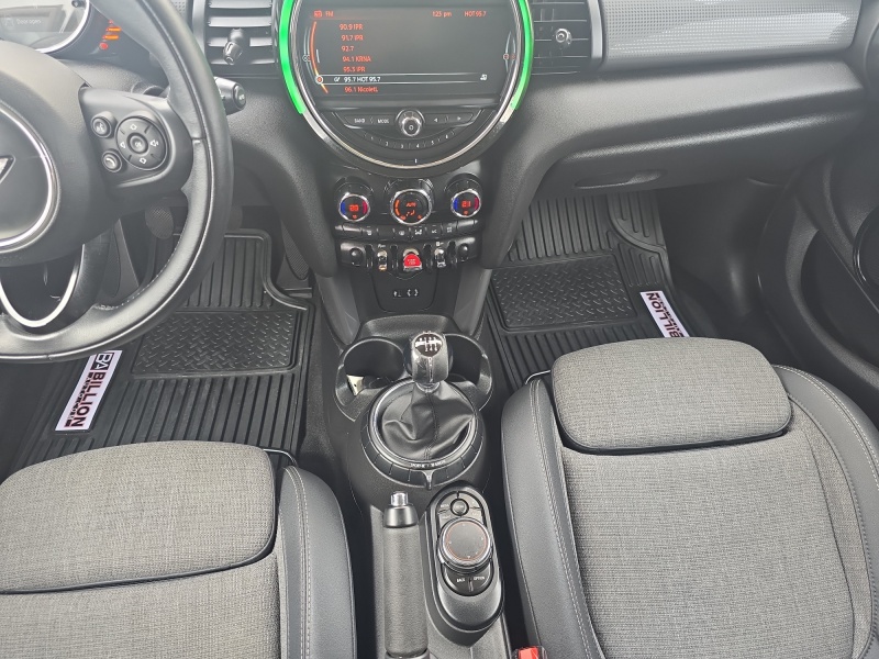 2016 MINI Cooper Hardtop 4 Door