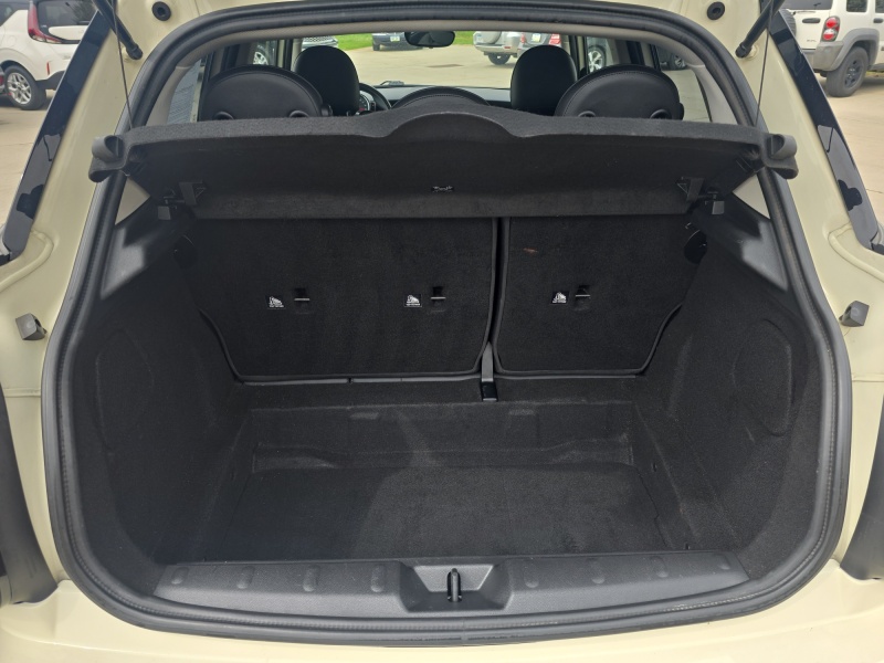 2016 MINI Cooper Hardtop 4 Door
