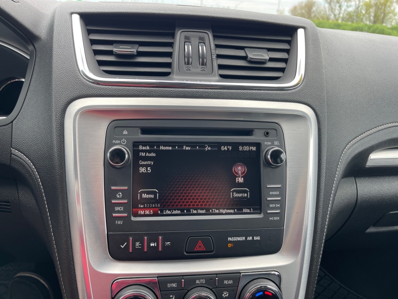 2016 GMC Acadia