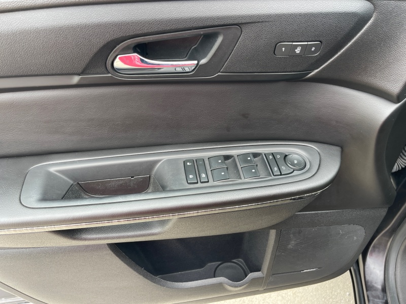 2016 GMC Acadia