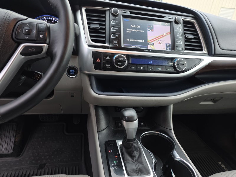 2015 Toyota Highlander