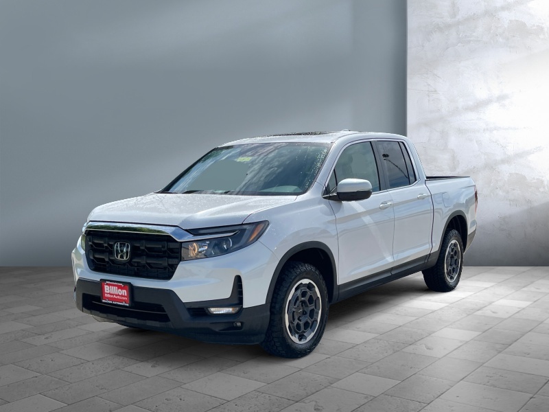 New 2024 Honda Ridgeline RTL+ Trucks