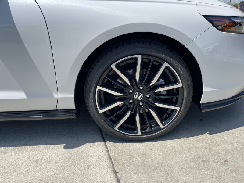 2025 Honda Accord Hybrid