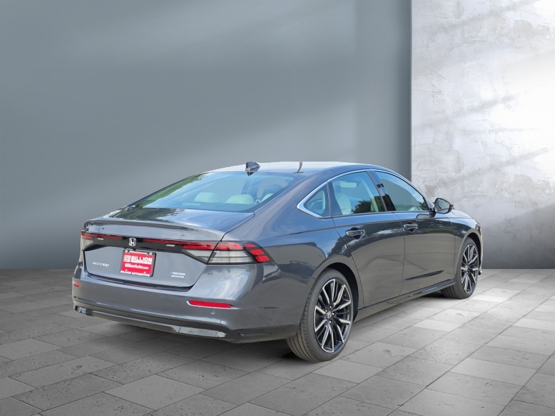 2025 Honda Accord Hybrid