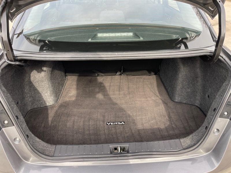 2022 Nissan Versa