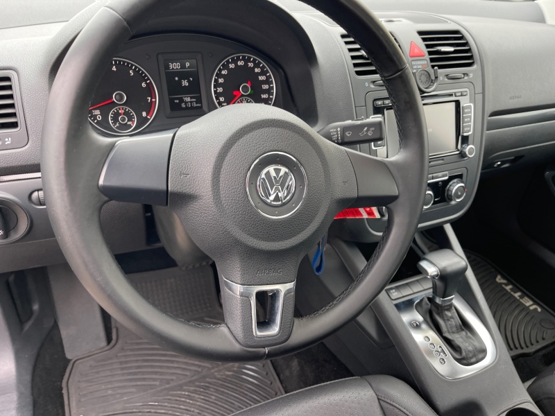 2010 Volkswagen Jetta Sedan