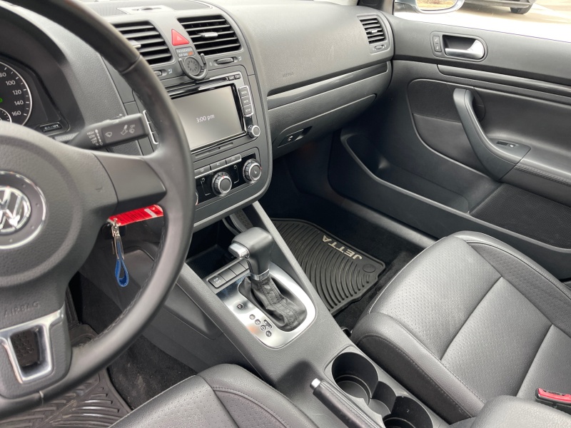 2010 Volkswagen Jetta Sedan
