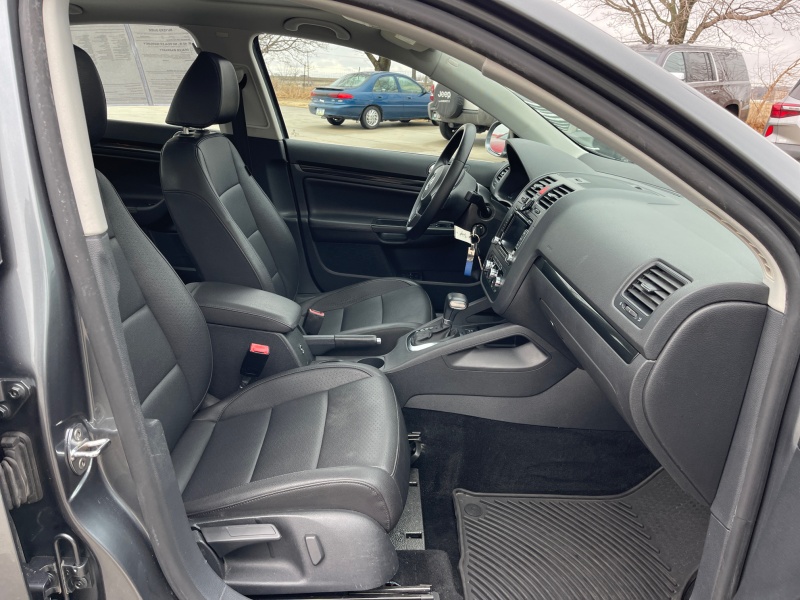 2010 Volkswagen Jetta Sedan