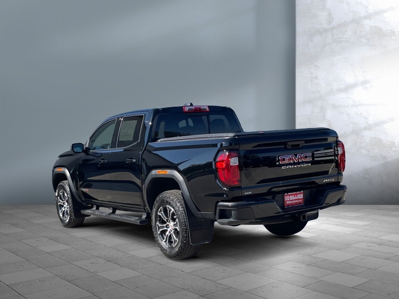 2024 GMC Canyon
