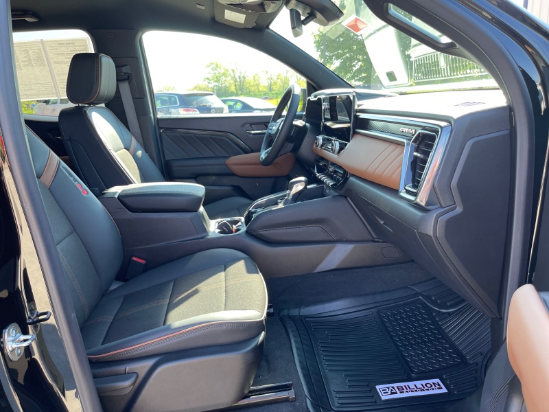 2024 GMC Canyon