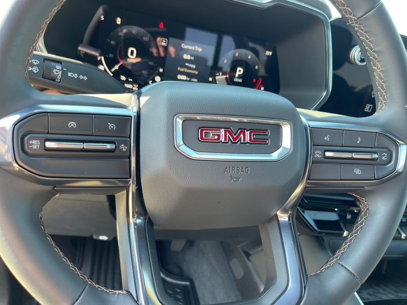 2024 GMC Canyon