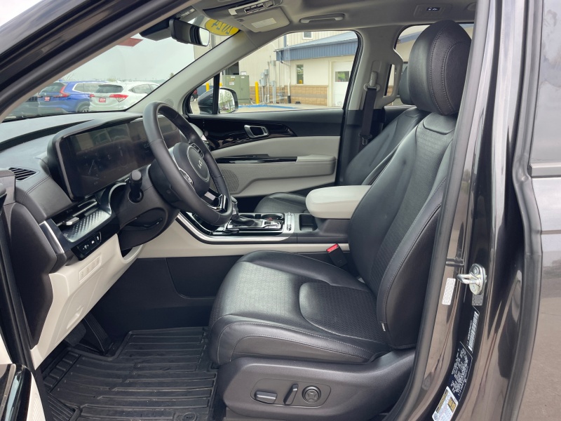 2024 Kia Carnival