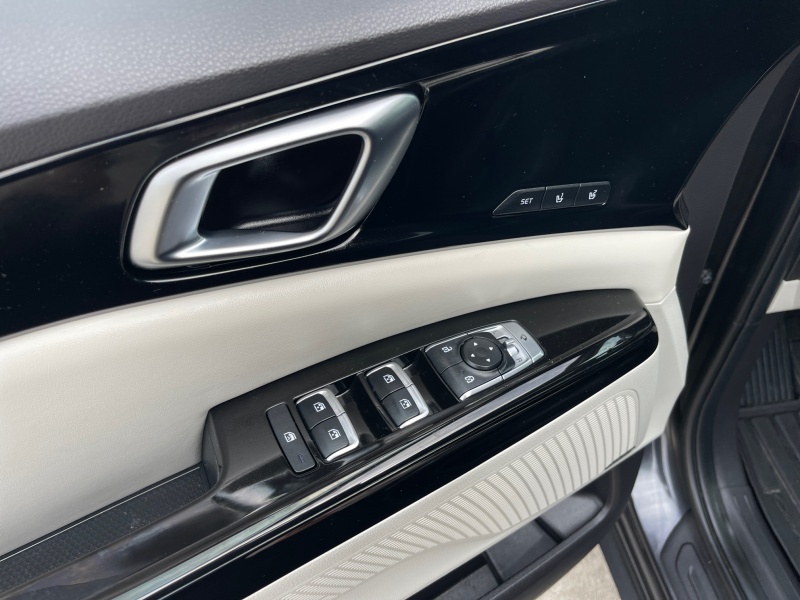 2024 Kia Carnival