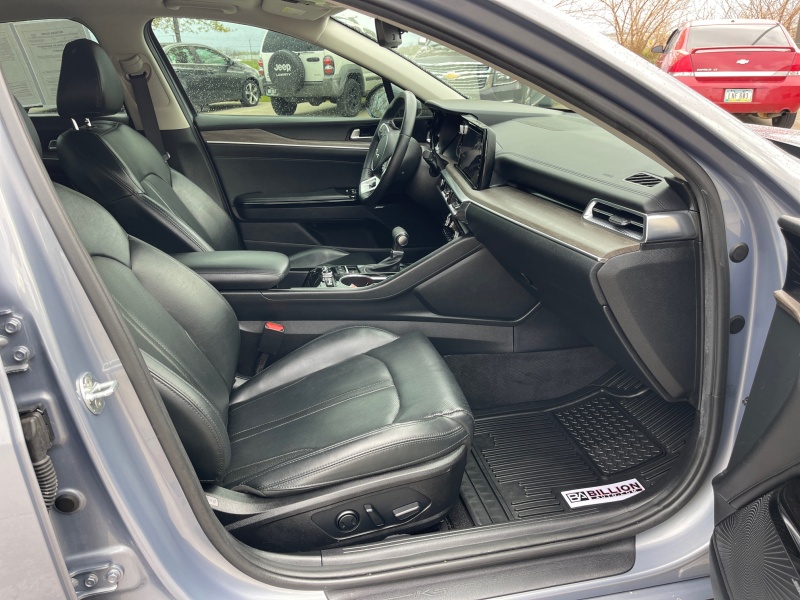 2022 Kia K5