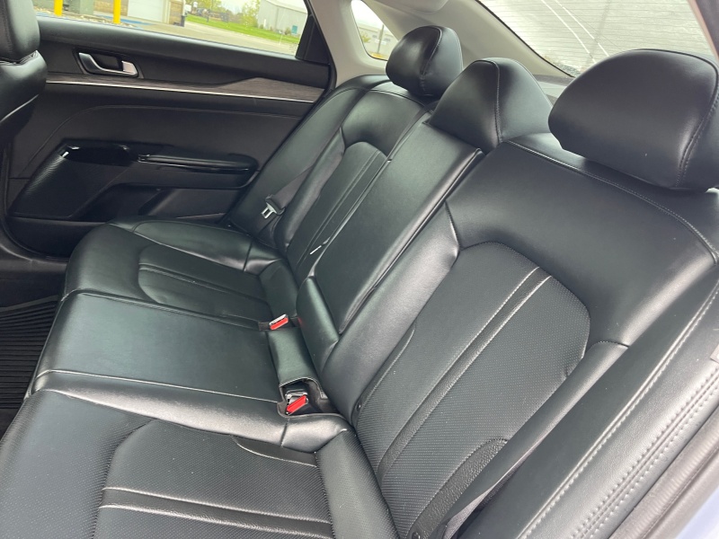 2022 Kia K5