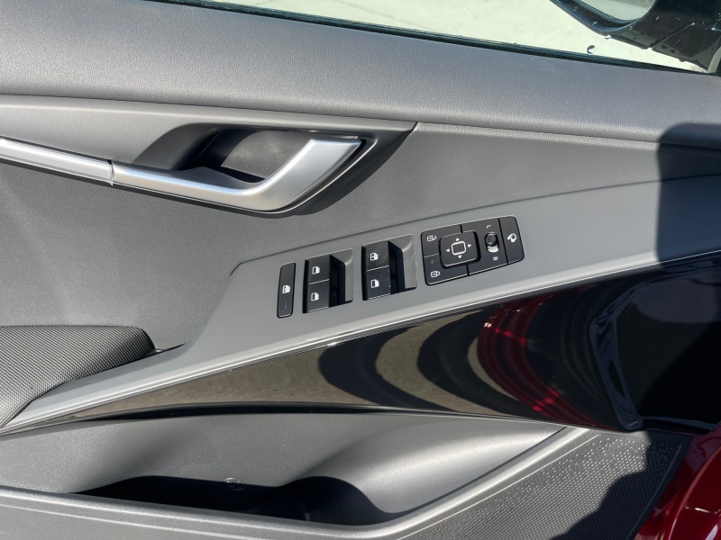 2025 Kia Niro