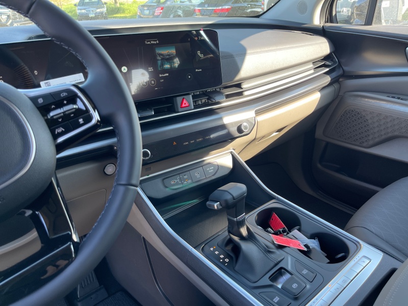 2025 Kia Carnival