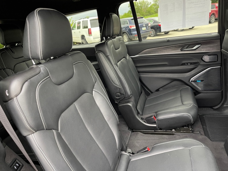 2022 Jeep Grand Cherokee L