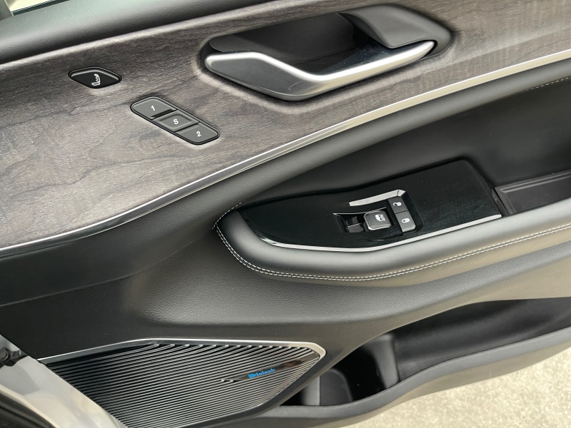 2022 Jeep Grand Cherokee L