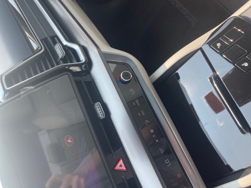 2025 Kia Sportage Hybrid