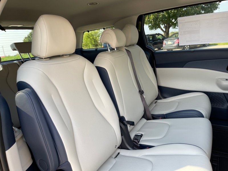 2026 Kia Carnival Hybrid