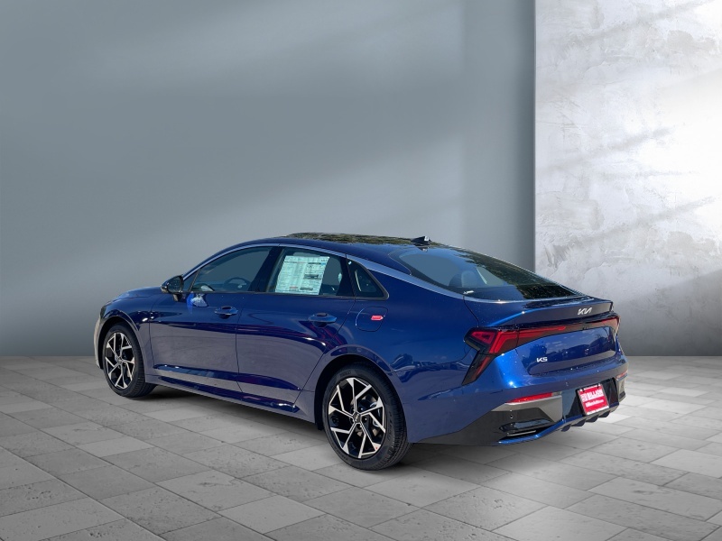 2026 Kia K5