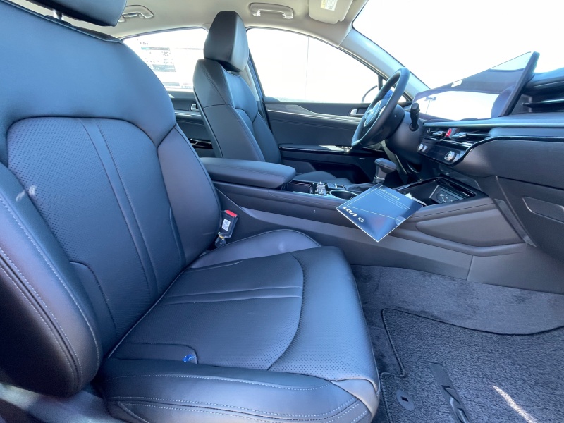 2026 Kia K5