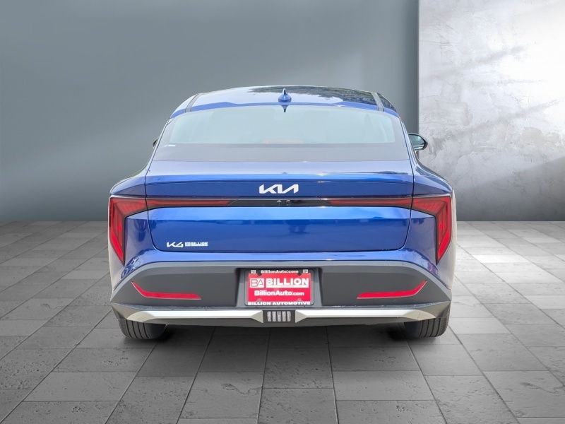 2025 Kia K4