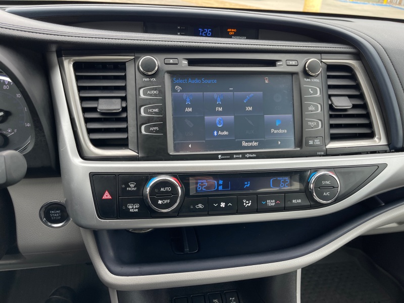 2016 Toyota Highlander
