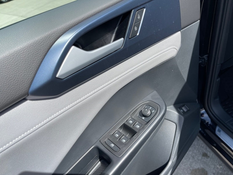 2024 Volkswagen Taos