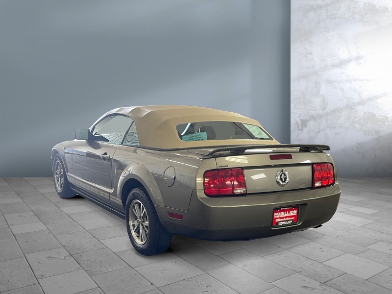 2005 Ford Mustang
