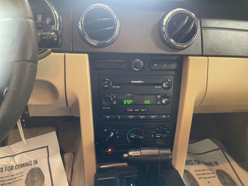 2005 Ford Mustang