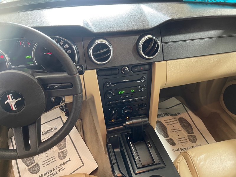 2005 Ford Mustang