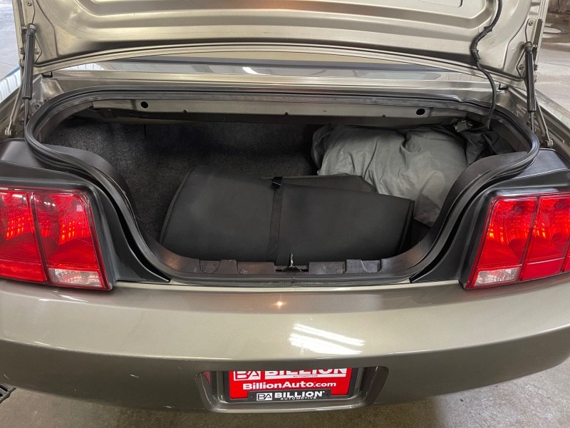 2005 Ford Mustang