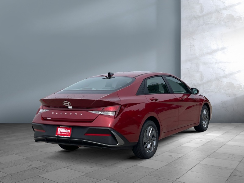 2024 Hyundai Elantra