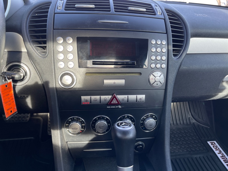 2005 Mercedes-Benz SLK-Class