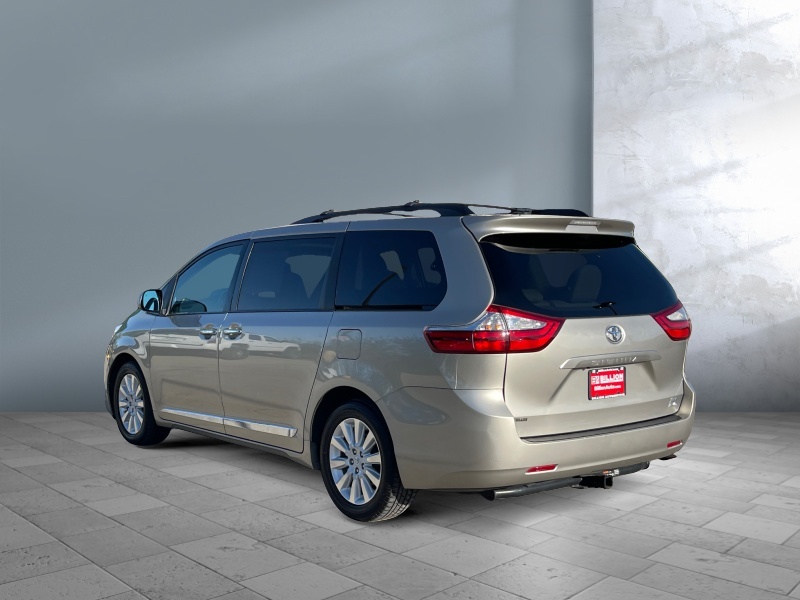2015 Toyota Sienna