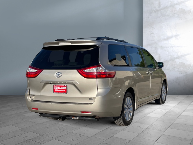 2015 Toyota Sienna