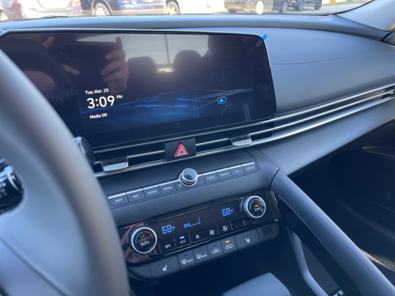 2025 Hyundai Elantra