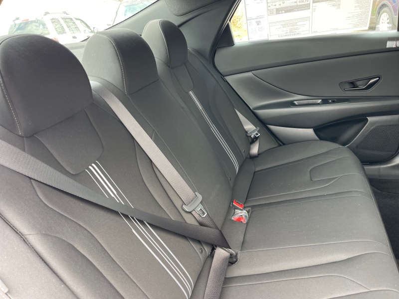 2025 Hyundai Elantra Hybrid