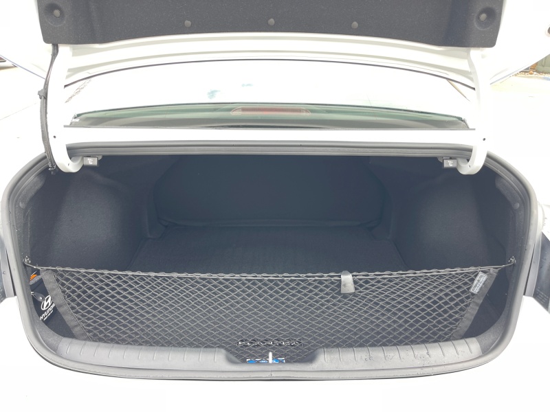 2025 Hyundai Elantra Hybrid