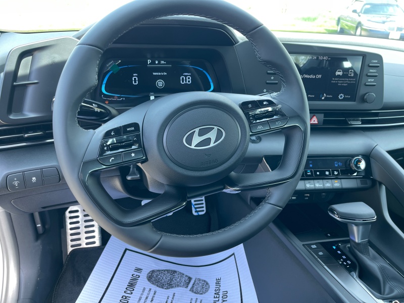 2025 Hyundai Elantra