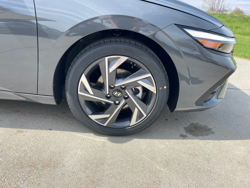 2025 Hyundai Elantra