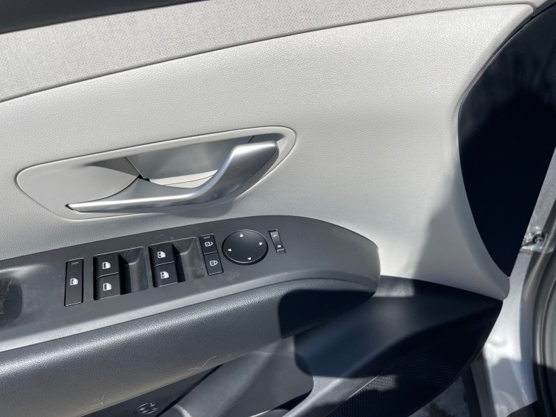 2025 Hyundai Tucson Hybrid