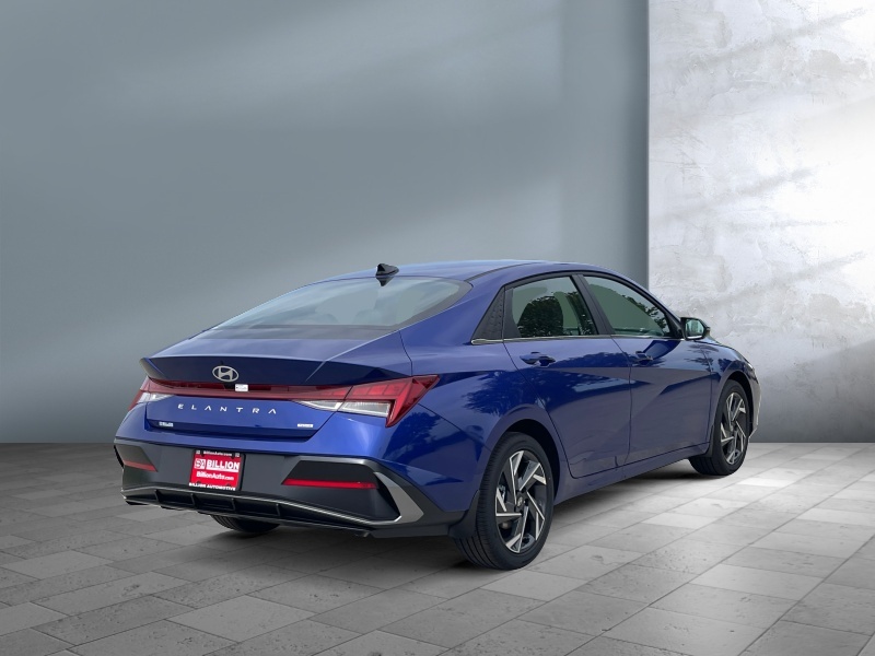 2025 Hyundai Elantra Hybrid