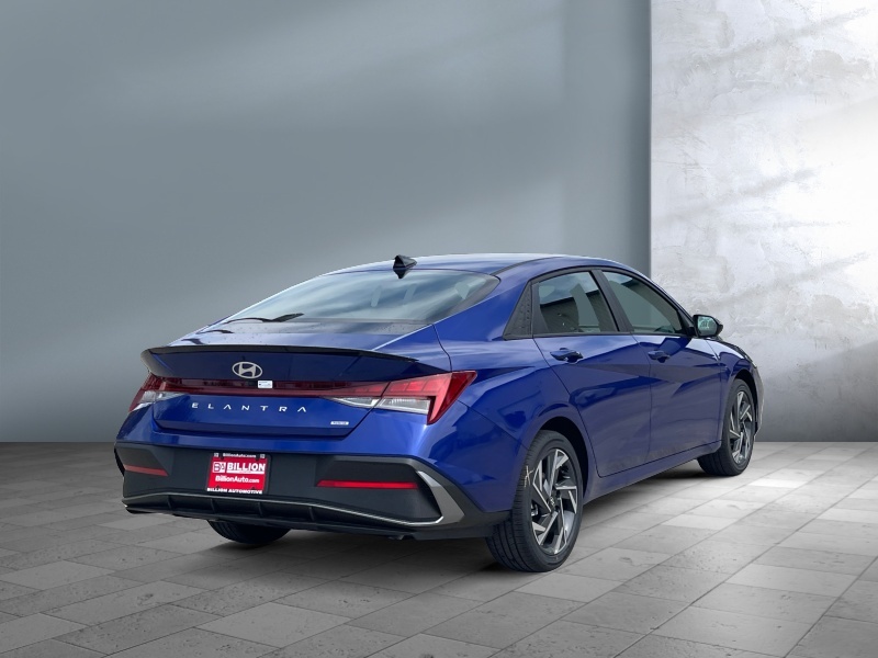 2025 Hyundai Elantra Hybrid