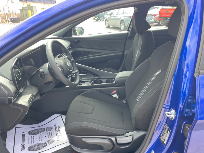 2025 Hyundai Elantra Hybrid